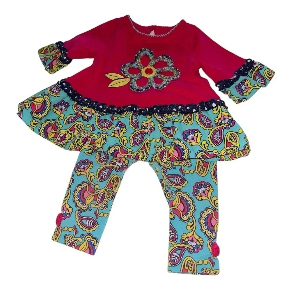 Nursery Rhyme girls 2 piece outfit. Size 6-9 months